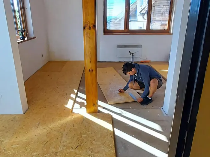 Pokládka dřevěné podlahy